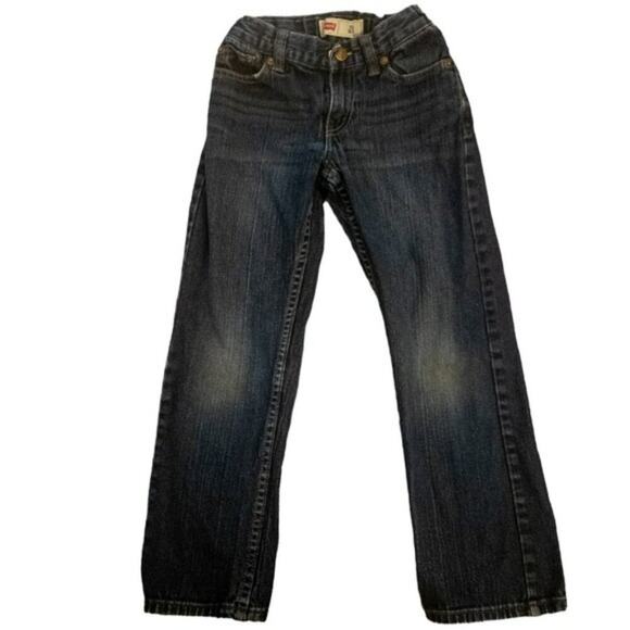 *4/$30* Levi's Slim Fit Jeans - Picture 2 of 4